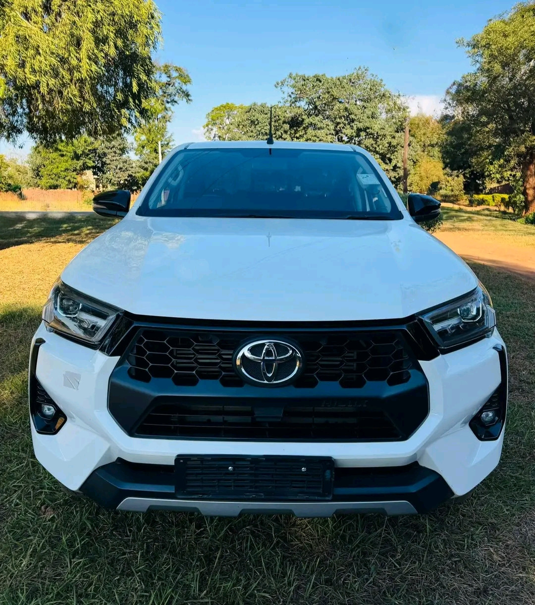 TOYOTA HILUX 2.8 GD6 Image