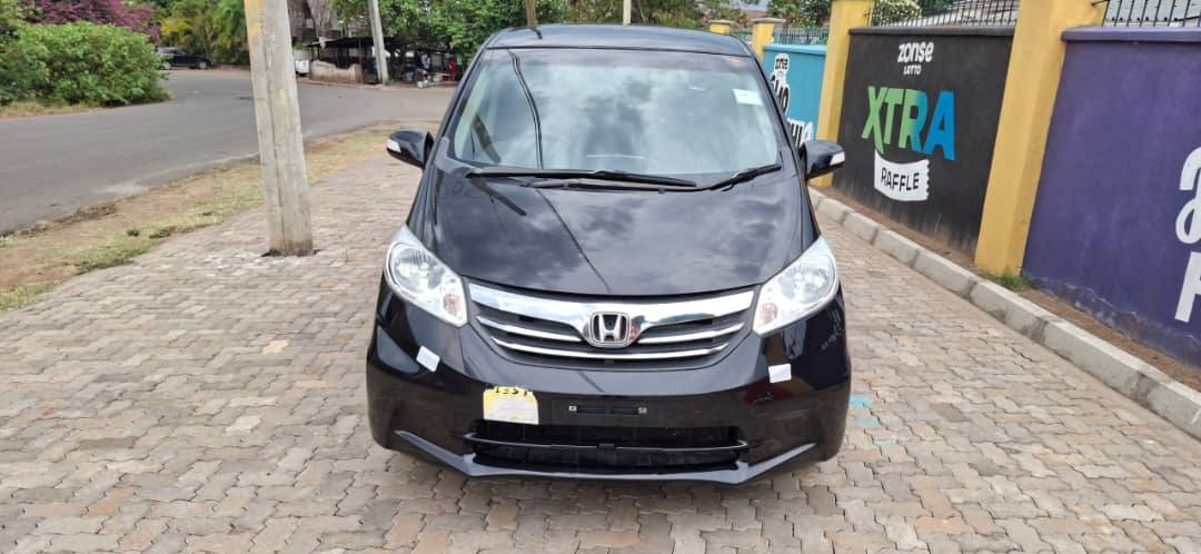 HONDA FREED Image