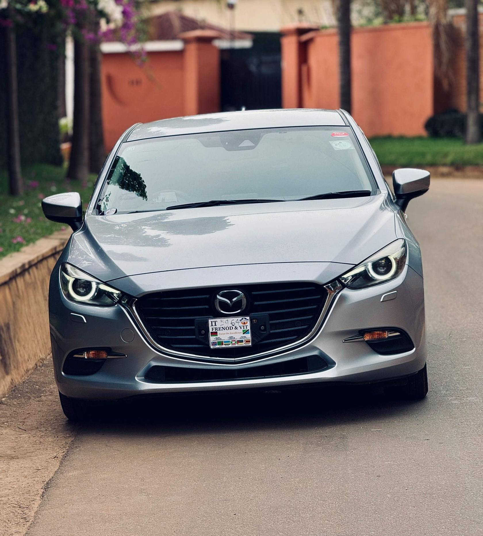 MAZDA AXCELA SPORT Image