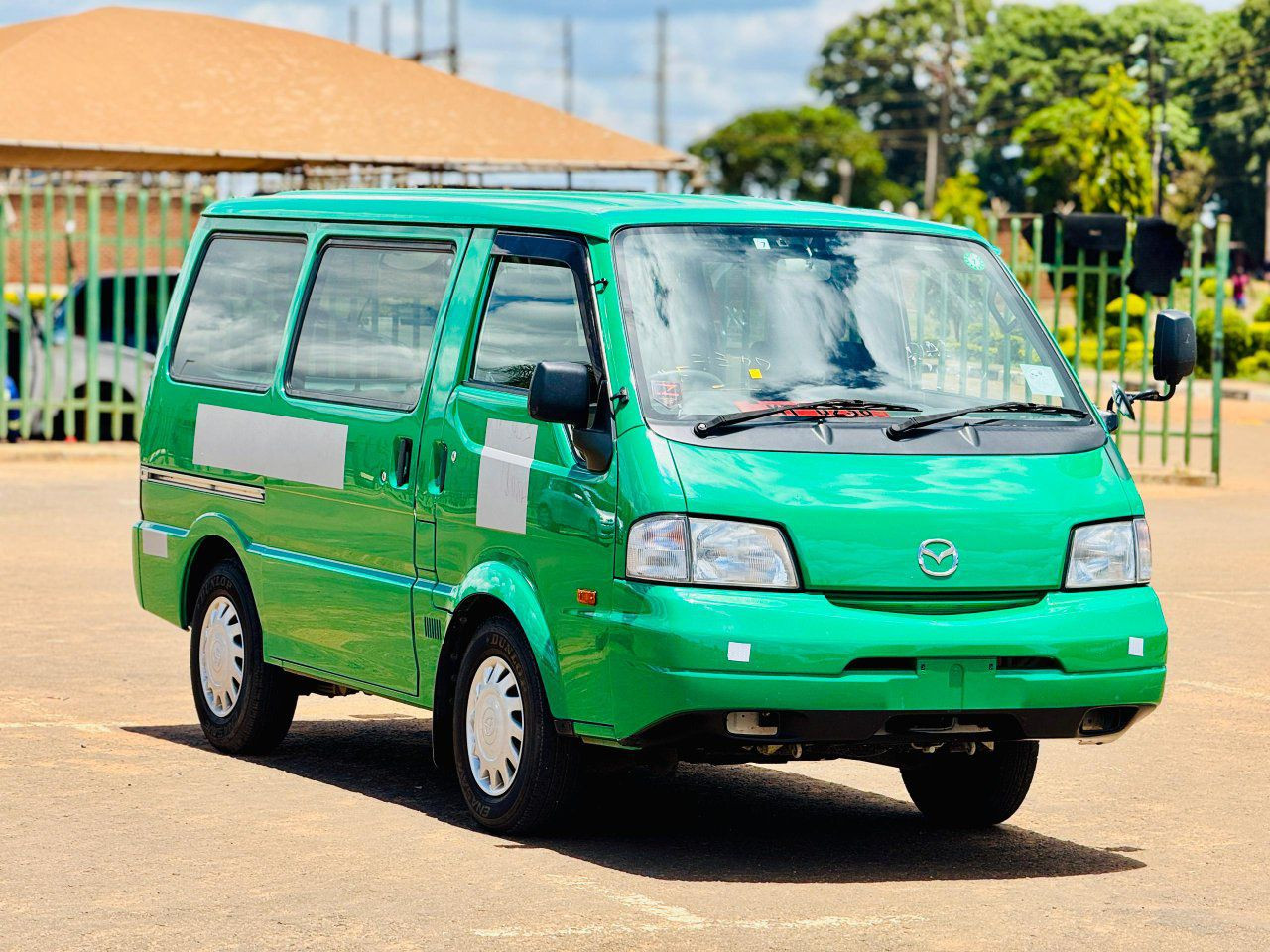 MAZDA BONGO Image